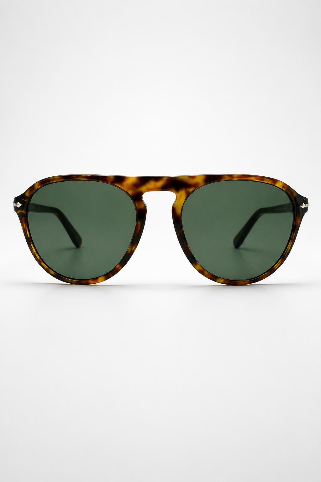 Persol PO3302-S – Armação Havana com Lente Verde Uniforme (24/731) Tamanho 55