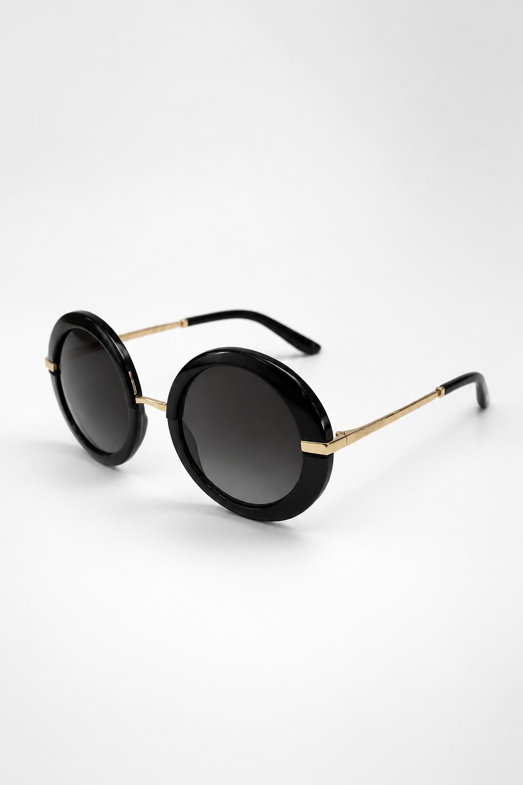 Dolce&Gabbana DG4393 – Armação Preta com Lente Cinzento Degradé (3246/8G) Tamanho 52